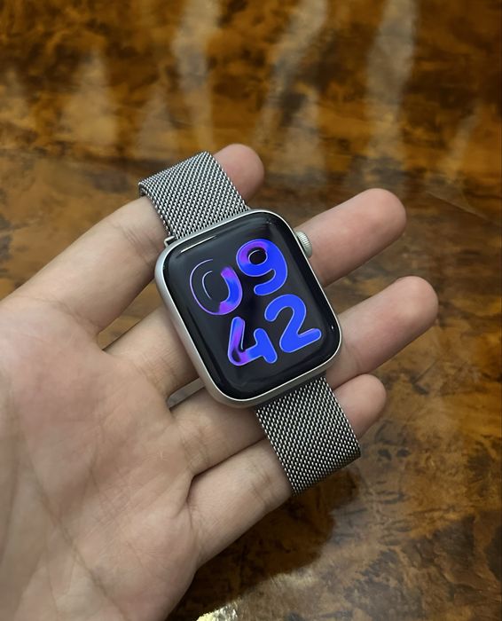 Apple watch 8/45 Starlight