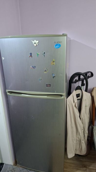 Холодильник Samsung