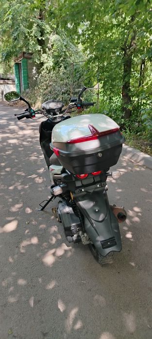 Продам скутер Бумер.