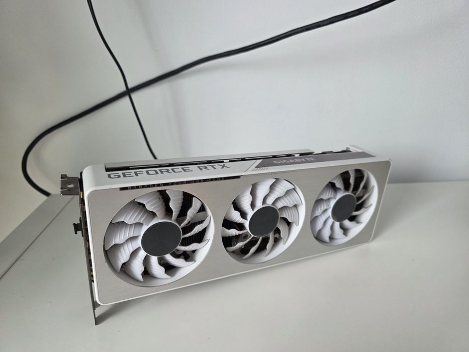 RTX 3070 8GB Gigabyte Vision OC