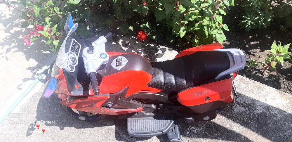 Акумулаторен мотор с меки Eva  гуми  и кожена сед. XMX 316 12V FS-2956