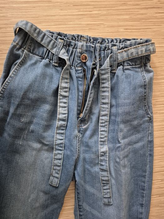 Дамски дънки размер 28