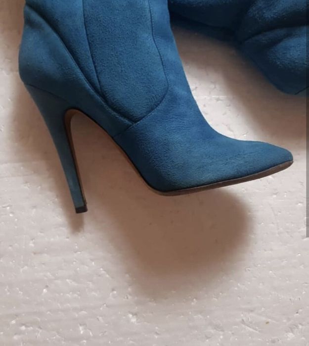 Стильные сапоги Jimmy Choo