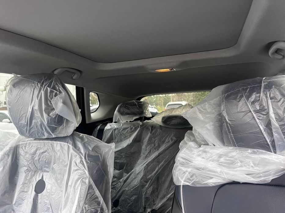 Tracker 2024 premier plus full pozitsiya