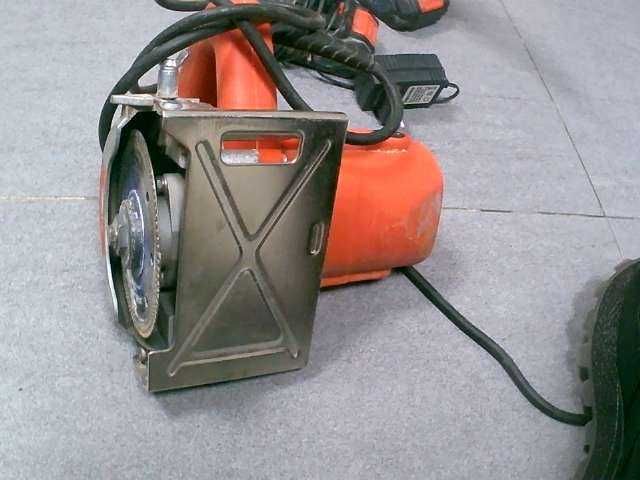 Дисковая пила Stark st-11001