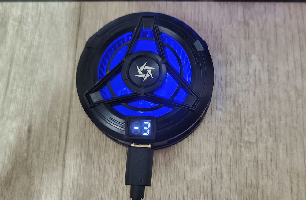 Кулер для телефона