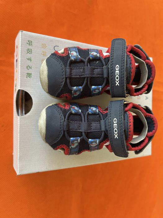 Сандалки GEOX,номер 20