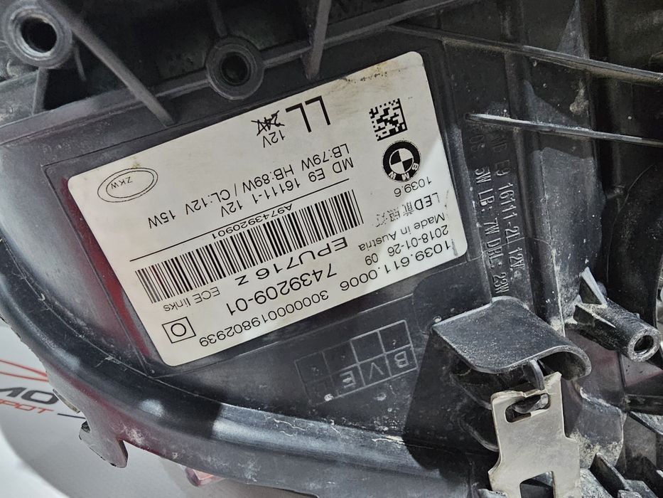 Far stanga led adaptiv Bmw Seria 5 G30 G31 cod 7439209-01