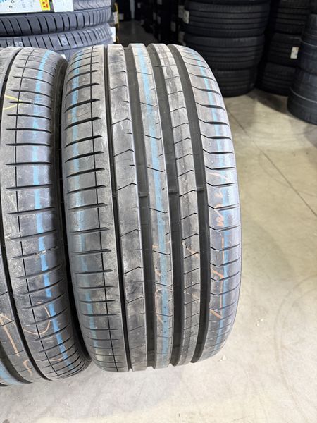 275/35/22 315/30/22 Pirelli 4piese