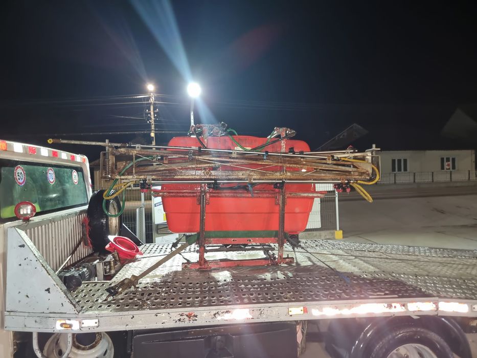 Pompa de erbicidat de  500 litri