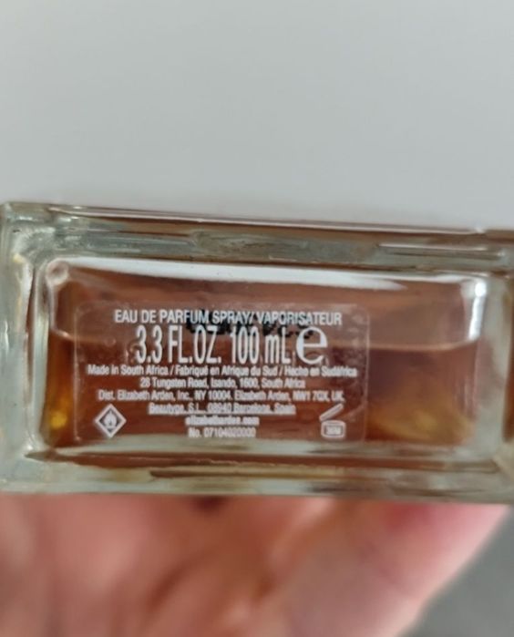 Untold Absolu EDP 100ml de la Elizabeth Arden, deschis