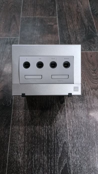 Продам Nintendo GameCube
