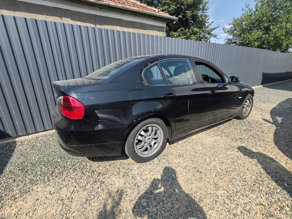 Dezmembrez Bmw e90 e91