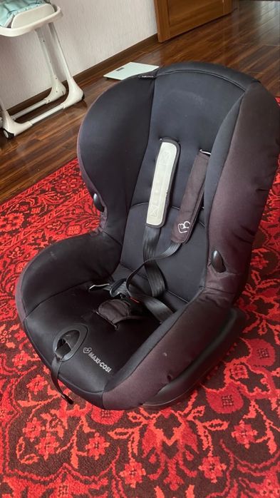 Автокресло Maxi-cosi фирменое