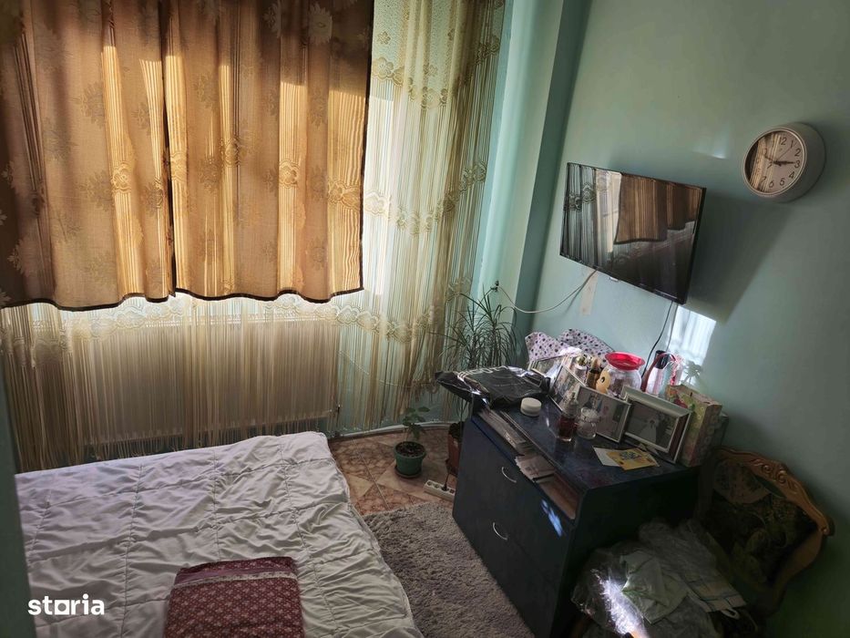 Vând apartament ultracentral.