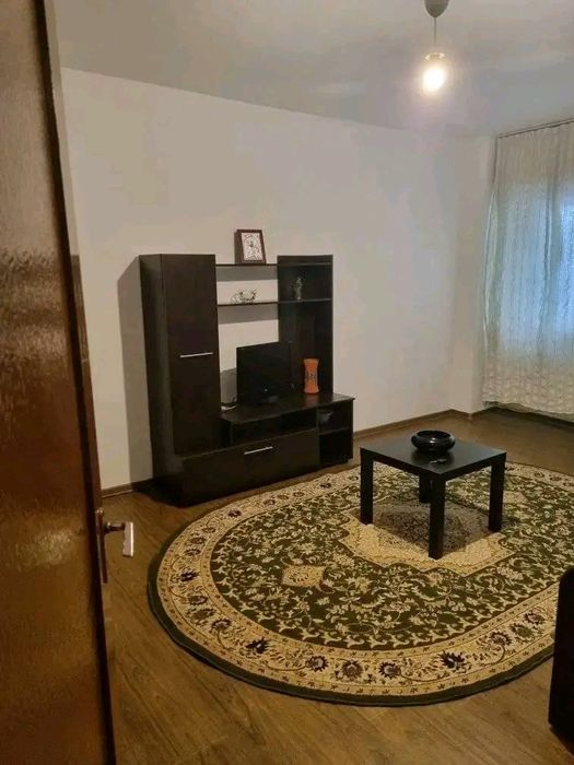 Garsoniera de închiriat Apărătorii Patriei