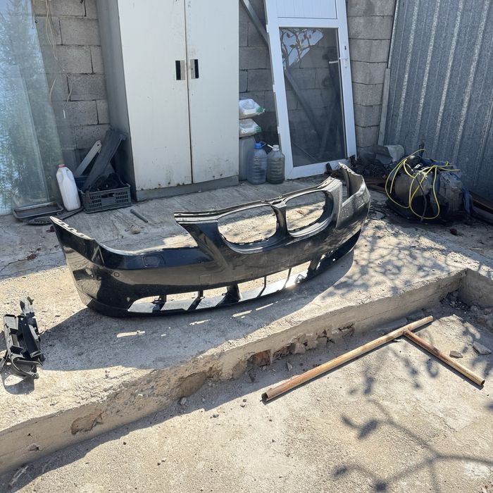 Продам бампер е60