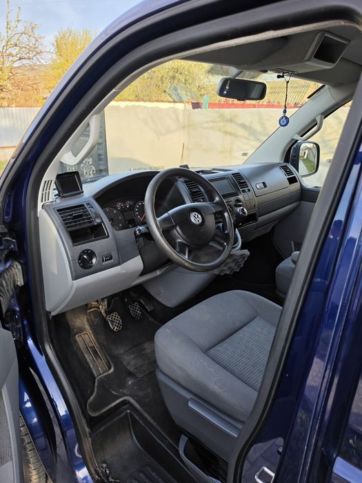 Volkswagen T5 2009 / EXTRA LONG / 2.5 TDI