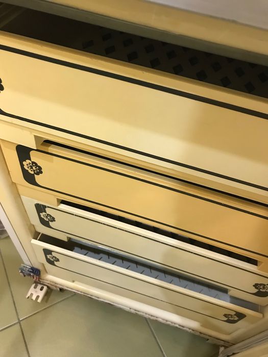 Морозильник Бирюса б/у продам