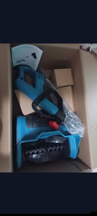 Продам мини снегоуборщик