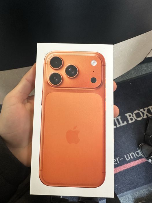 Iphone 17 pro 256GB Cosmic Orange