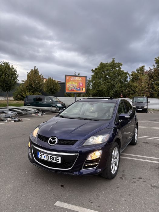 Vand sau schimb Mazda cx7.