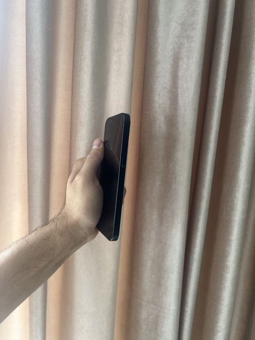Продам IPhone 13 128gb