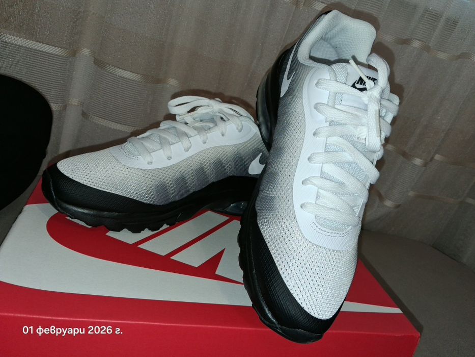 Маратонки NIKE AIR max 43