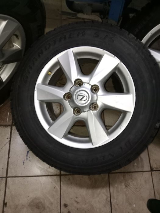 Диски продам с резина зима пирели