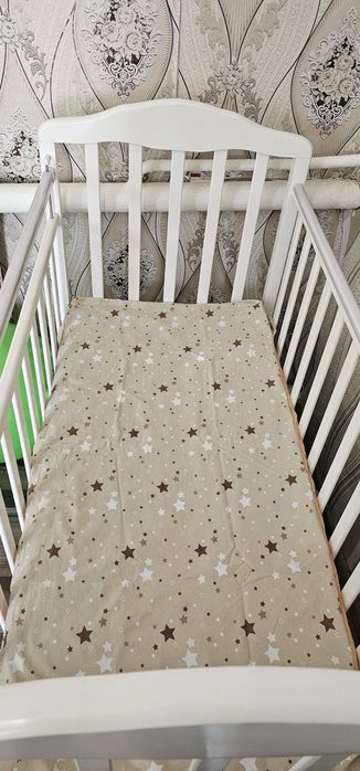 Детская кроватка, продам.