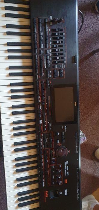 Korg pa4x si yamaha psr 9000 pro