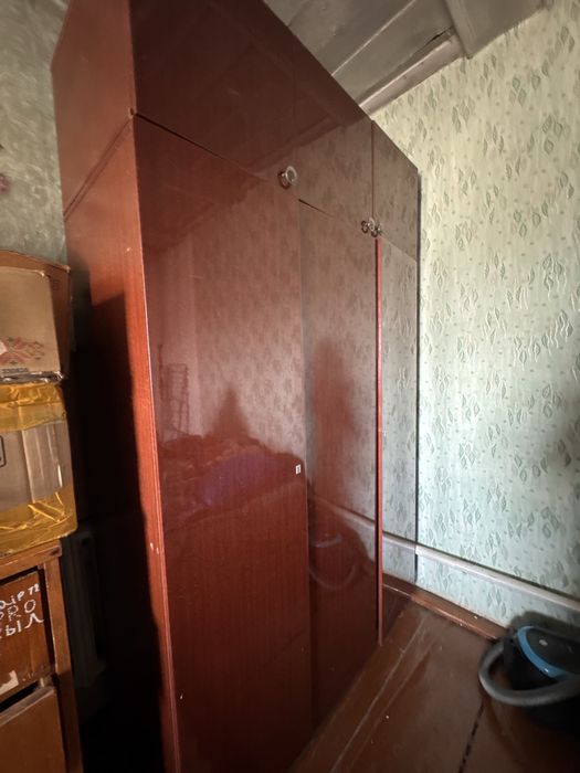 Продам шкаф в хорошем состоянии.