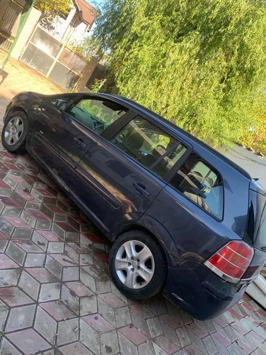 Opel zafira 2006 1.6 benzină 2006, 7 locuri volan dreapta
