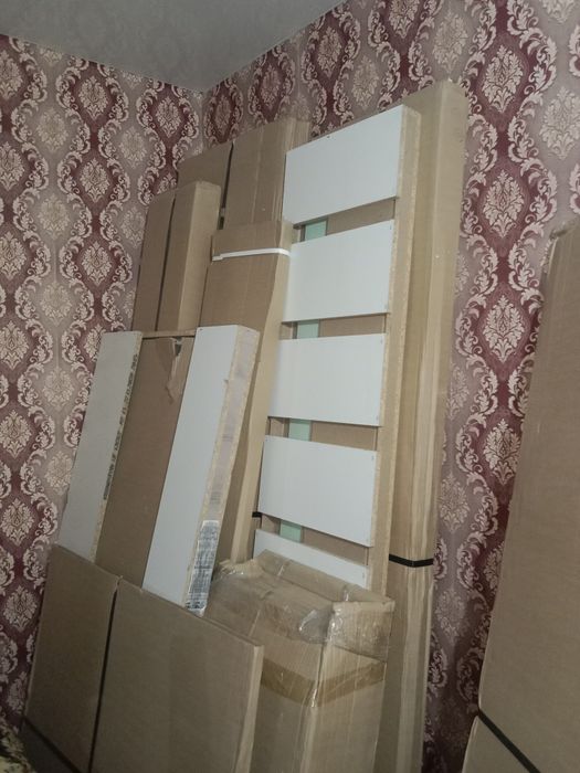 Продается новый  спальный гарнитур