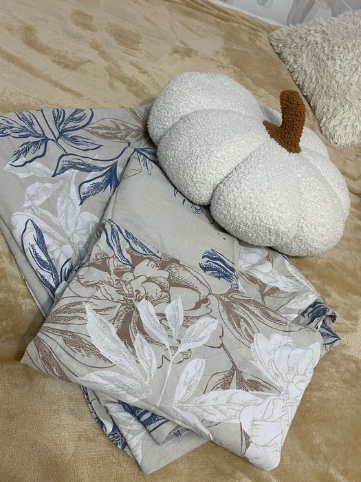 Памучен спален комплект от три части 200 х 220 две калъфки и плик