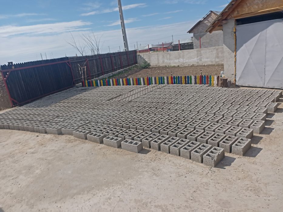 Bolțari de vanzare.