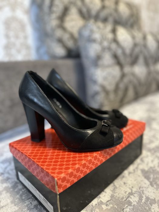 Продам туфли натур,кожа