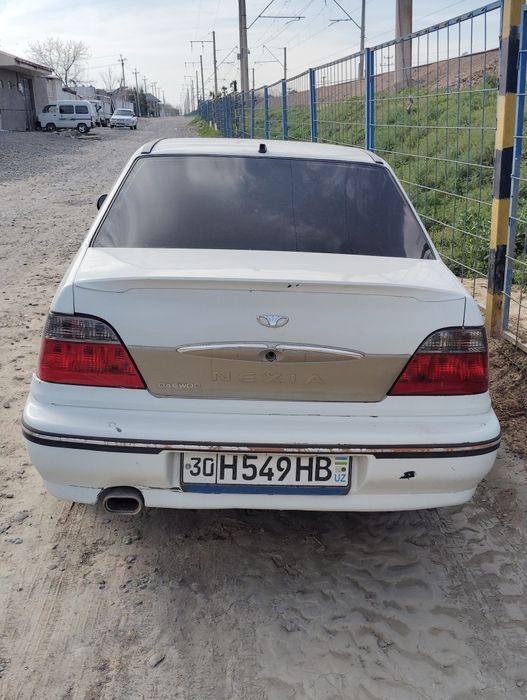 Daewoo Nexia  holati yaxshi