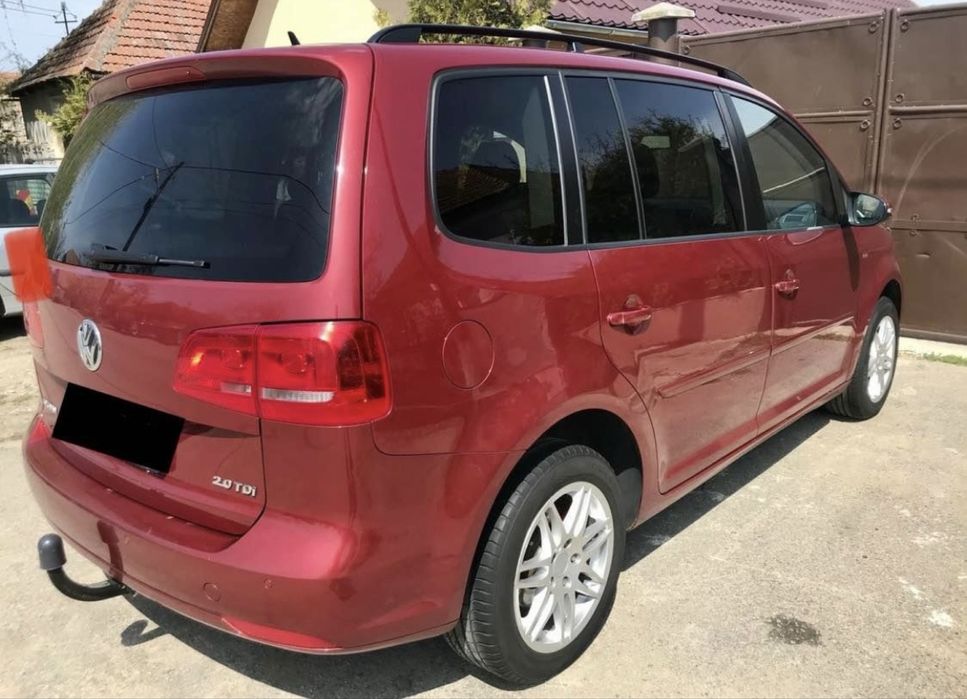 Vw touran 2.0 an 2011 - 7 locuri