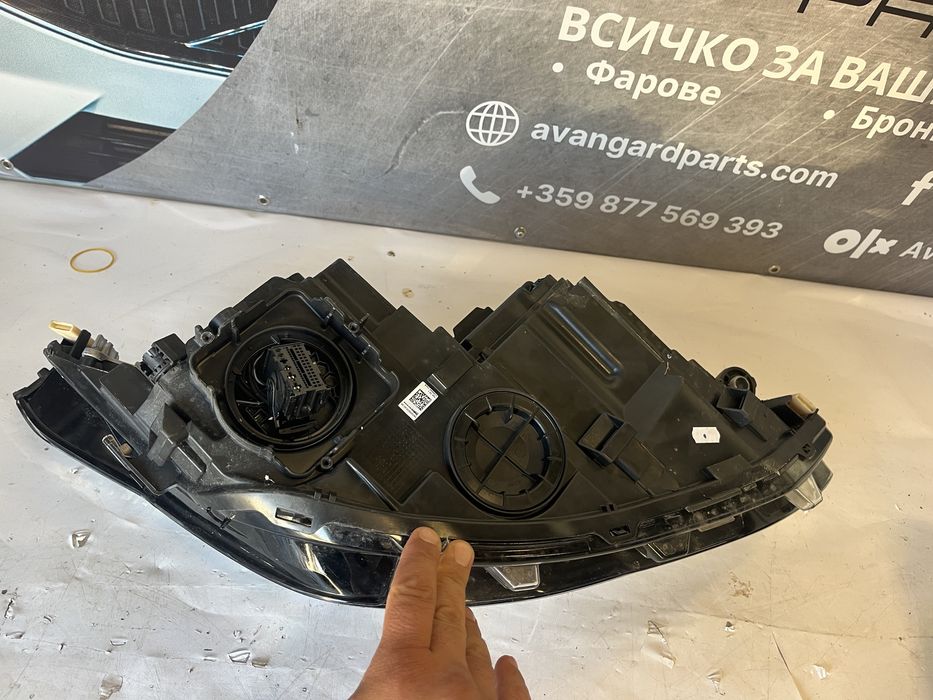 2 броя Фар VW Golf 8 ляв