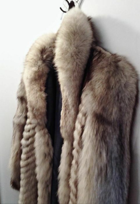 Haina dama din blana naturala de vulpe polara