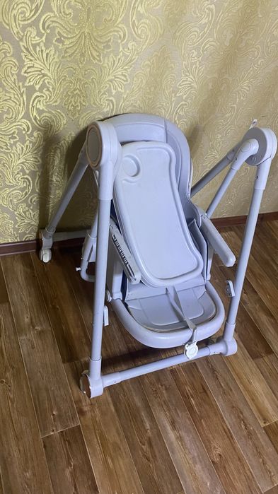 Стул для кормление