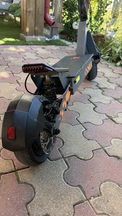 Trotineta electrica kukirin g2 stare impecabila