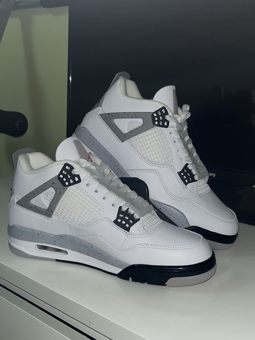 Jordan 4  Retro White Cement