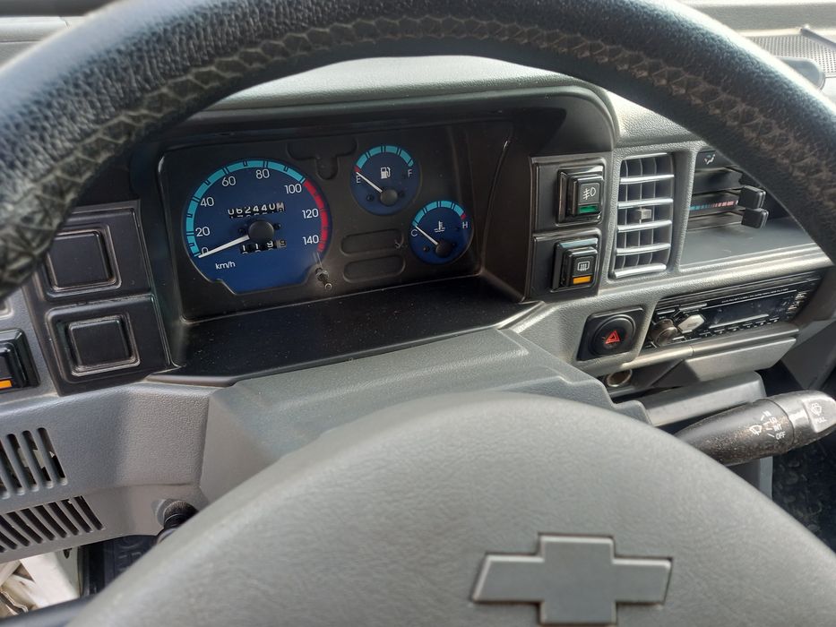 Damas sotiladi. Kraskasi toza