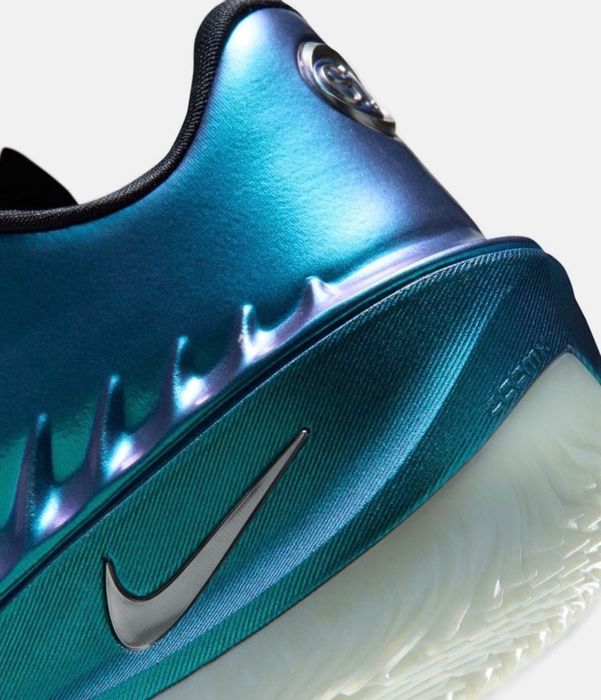 Nike G.T. Cut 4