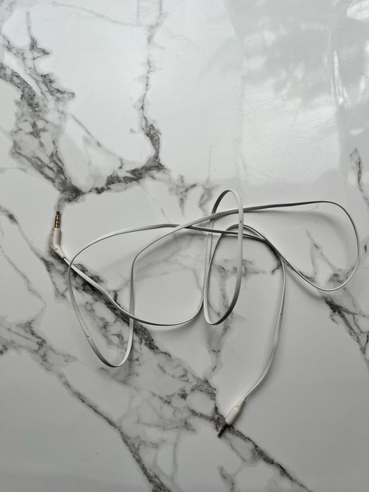 Наушники JBL 700 BT