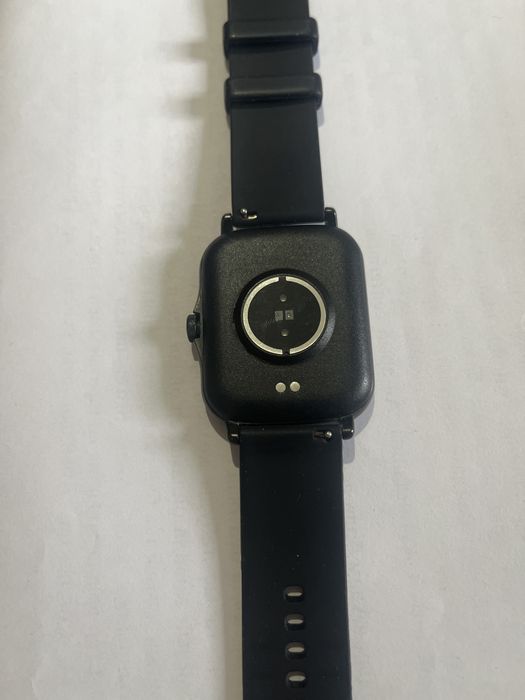 Часы сенсорные DEXP