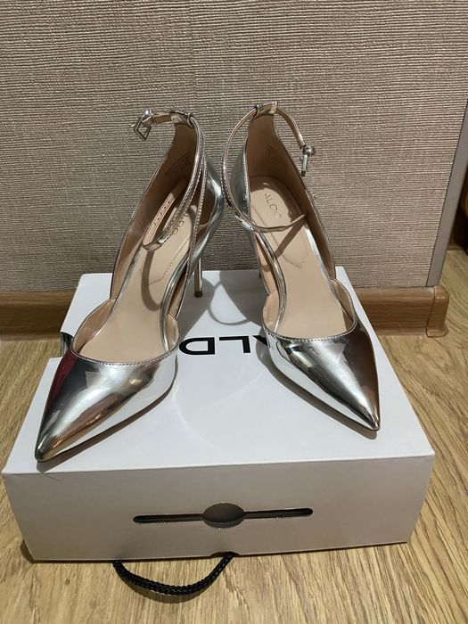 Туфли женские