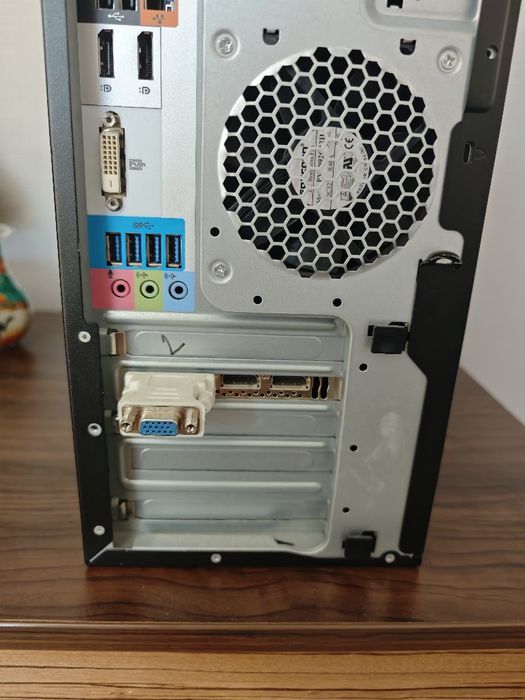 HP Z240 – Intel Xeon